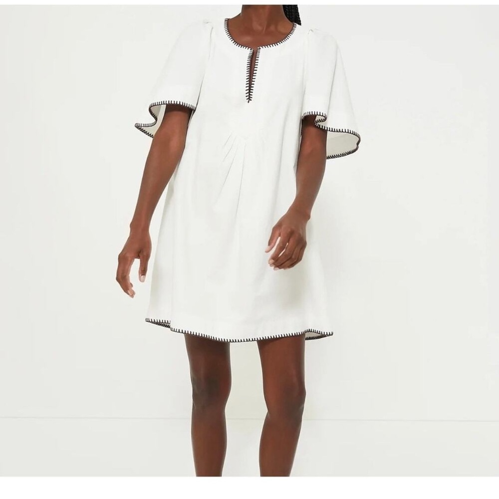 POMANDER PLACE

Poppy Stitch Finley Flutter Sleeve Dress Sz Medium NWOT
